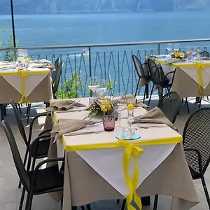 ** Hotel Noce Italia